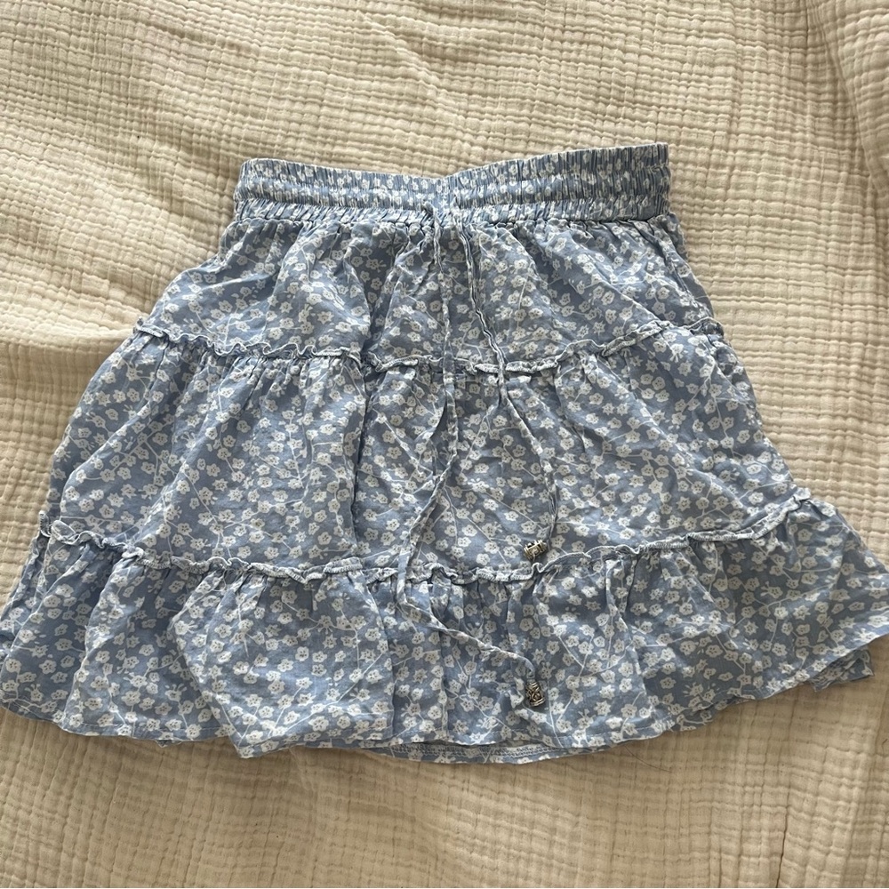 Princess Polly blue floral skirt